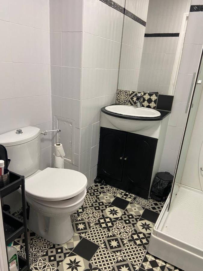 Fréjus Residence Ste Croix מראה חיצוני תמונה